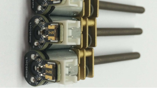 深圳機(jī)器人電機(jī)廠家為您揭秘:電機(jī)降噪的方案機(jī)器人電機(jī)聲音大怎么辦